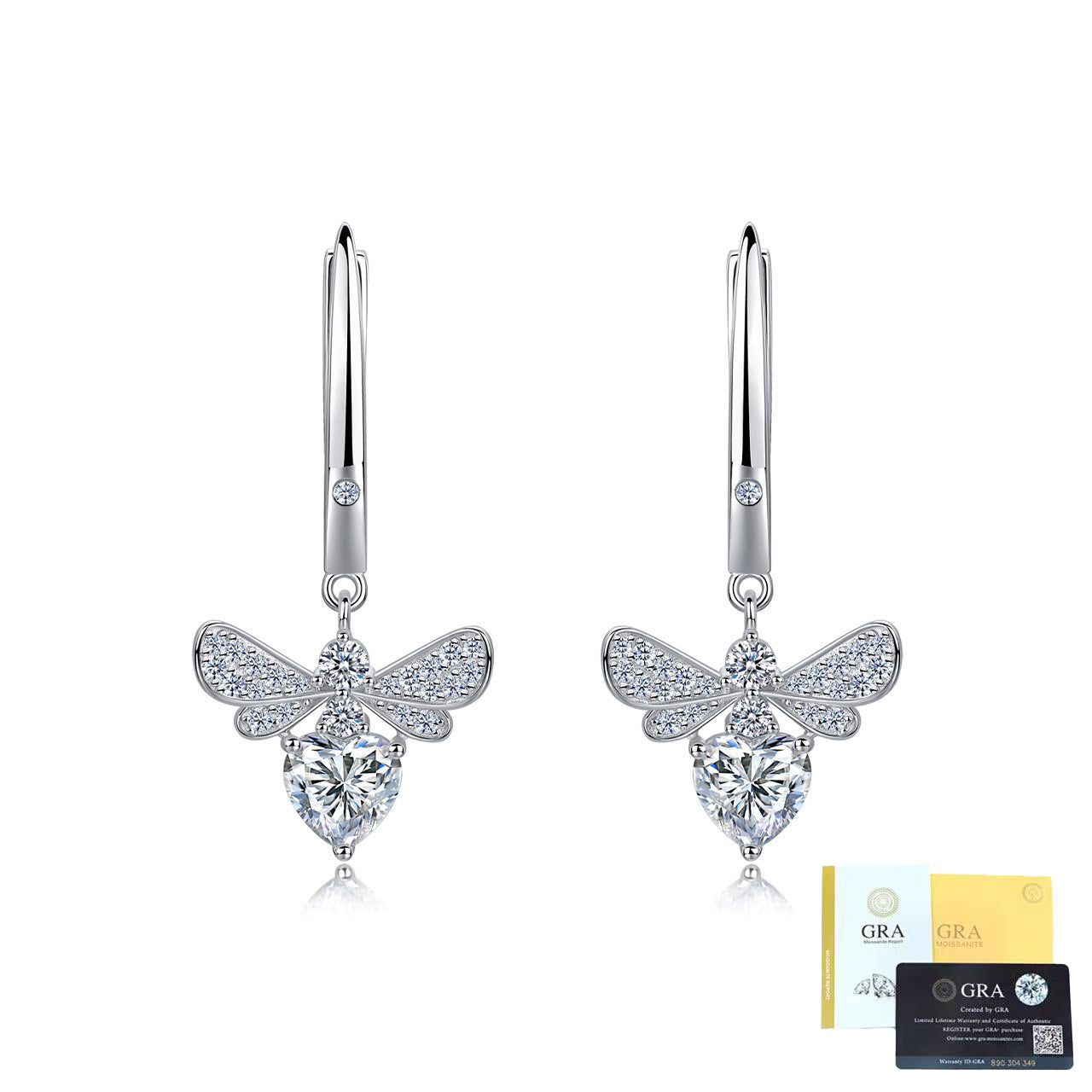 Bee-shaped Ear Hooks Inlaid With Moissanite Hearts