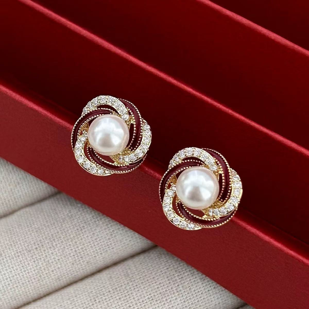 Light Luxury Diamond-Encrusted Red Pearl Earrings Womens Versatile And Fashionable
